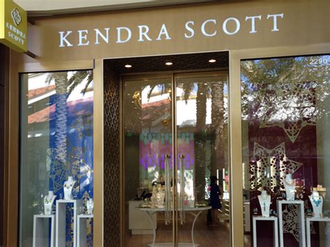 jewelry store at la cantera